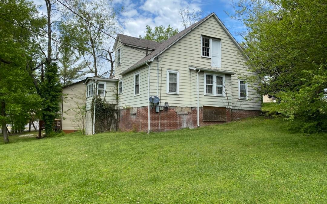 Fixer Upper Home Zoned CL