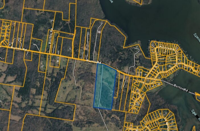 Brick Home & 38.21+/- Prime Acres • Old Hickory Lake • Building Sites • In Tracts